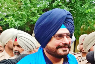 Navjot Sidhu's security reduced