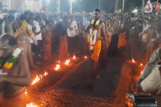 ஈரோடு பண்ணாரி அம்மன் கோயிலில் குண்டம் இறங்க அலைமோதிய பக்தர்கள் கூட்டம்!!