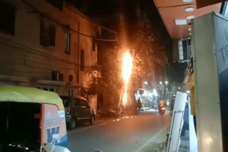 Electric pole caught fire in Tilak Nagar Delhi