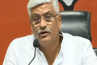 union minister gajendra singh shekhawat