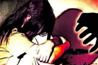 16 year old girl raped in Delhi: લૂંટને અંજામ આપ્યા બાદ, બહેનની સામે  બાળકી પર દુષ્કર્મ