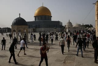 Israeli army attack inside Al Aqsa mosque sparks revolution against occupation says Palestinian prime minister