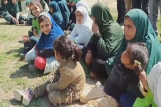 enrollment-drive-by-education-department-at-awantipora