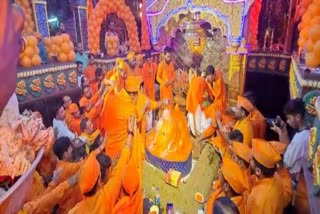 chhindwara hanuman temple devotees gathered