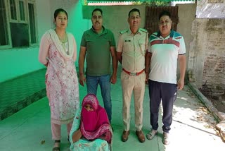 female drug smuggler arrested in rohtak