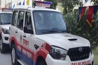 Delhi police van