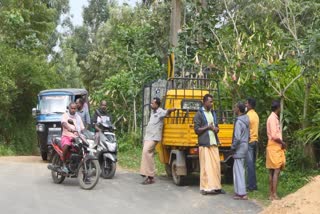 Chinakkanal natives against Forest Department  Chinakkanal natives  Forest Department  Right to Information  Chinakkanal  Chinnakanal is not under Forest area  ചിന്നക്കനാല്‍ വനഭൂമിയല്ല  കുടിയിറക്കാനുള്ള ശ്രമം  വിവരാവകാശ രേഖ  ആരോപണവുമായി പ്രദേശവാസികള്‍  വനം വകുപ്പ്  വനം  റവന്യൂ ഭൂമി  കാട്ടാന വിഷയം  ആന പാർക്ക്