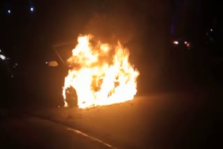 fire in car in panchkula