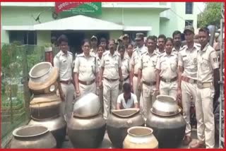 huge quantity of liquor seized in rourkela