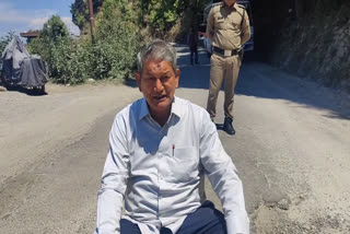 Harish Rawat Sit On Protest