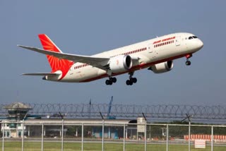 25 year old Air India Passenger Detained by Delhi Police for unruly behaviour with crew members