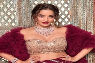 Bhojpuri actress Monalisa