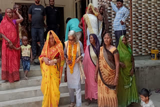 Suniti Maharaj along with her relatives at UP's Jaunpur village