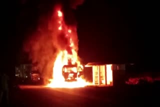 shivpuri fire broke out in truck