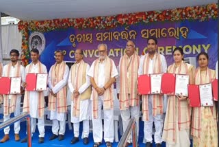 convocation day of gangadhar meher university