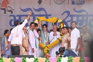 priyanka Gandhi in Bharose Ka Sammelan