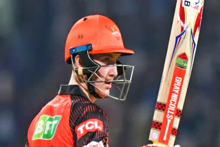 IPL 2023: Brook ton seals SRH's 23-run win over KKR   Young Brook finally managed to crack the IPL code in style with SRH managing a massive 228 for 4 in their stipulated 20 overs on a batting beauty.  Read more at: https://www.etvbharat.com/english/sports/cricket/ipl/ipl-2023-live-kolkata-knight-riders-opt-to-bowl-against-srh/na20230414191356945945281