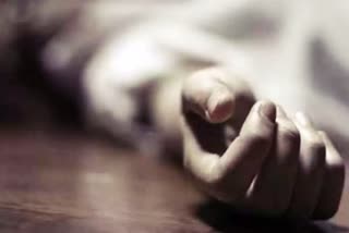 andhra-pradesh-btech-student-died-due-to-abortion-in-college-room-police-case-register