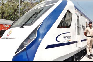 Be careful when you click: Woman ends up paying Rs 5470 after getting stuck inside Vande Bharat train in Bhopal