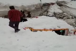 Avalanche hit Ganderbal district of JK; no casualty
