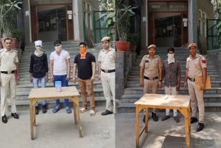 दिल्ली पुलिस ने 4 बदमाशों को दबोचा