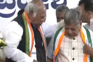 ex-Karnataka CM Jagadish Shettar joins Congress