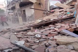 دہلی میں گیس سلنڈر پھٹنے سے مکان منہدم، آٹھ زخمی