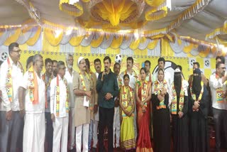 13-municipal-councilors-join-krpp-party-in-gangavti