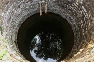 Woman died with three Children after falling into a well in Udaipur of Rajasthan