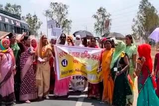 Mitanins took out rally in Manendragarh