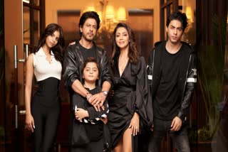 Bollywood star hero Sharukh khan family new photoshoot viral in social media