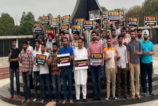 ستیہ پال ملک کے انکشاف کے بعد یوتھ کانگریس کا مرکز کے خلاف احتجاج