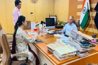 Divya Maderna met DGP Umesh Mishra in Jaipur