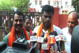 bjp-candidate-tippraj-havaldar-files-nomination-from-raichur-rural