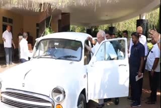 BSY who started his political career, got into ambassador car again