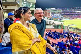 sonam kapoor Apple CEO Tim Cook  spotted at DC vs KKR ipl 2023 after Apple store Delhi launch