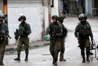 اسرائیلی فوج کا فلسطینی علاقوں کے داخلی اور خارجی راستے تین دن کے لیے بند کرنے کا اعلان