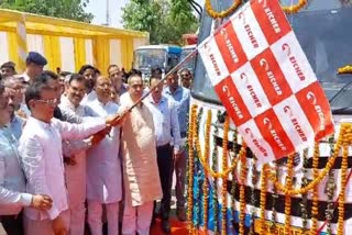 Mool chand Sharma flagged of buses in Ballabhgarh bus depot