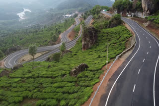 മരണച്ചുഴിയായി ബൈസൺവാലി ചൊക്രമുടി റോഡ്  ചെമ്മണ്ണാർ ഗ്യാപ്പ് റോഡ്  ഇടുക്കി വാഹനാപകടം  ഗ്യാപ് റോഡ്  Idukki Accident  Idukki Bison Valley Road Accidents  Idukki Bison Valley Road Accidents