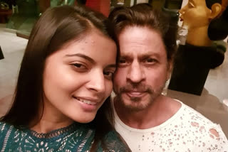 Shah Rukh Khan's lucky fan gets invited to Mannat, calls it magical