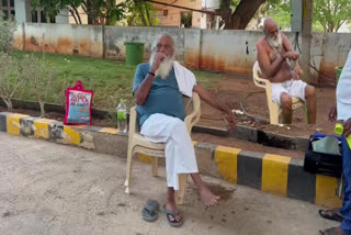 JC Prabhakar Reddy Protest