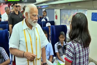 Modi Interaction with Students