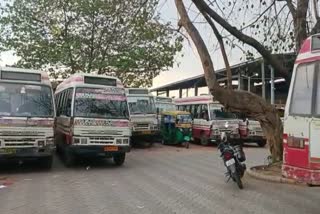 Drivers of 17 city buses on strike