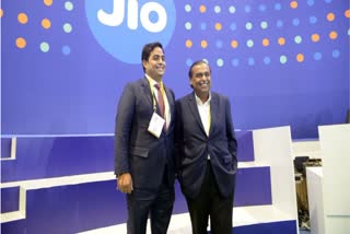 Mukesh Ambani's elder son Akash Ambani