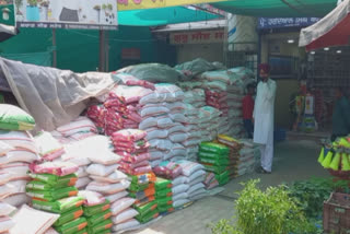Instead of the new varieties of paddy launched by PAU in Ludhiana, the attention of farmers towards other varieties