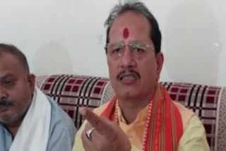 बिहार विधानसभा के नेता प्रतिपक्ष विजय कुमार सिन्हा