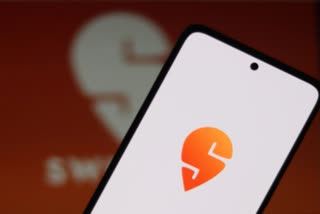 Swiggy begins charging Rs 2 'platform fee' per food order from users