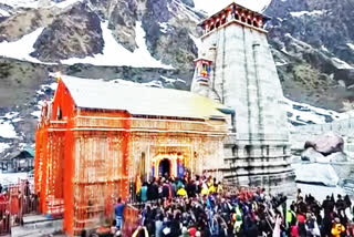 Devotees thronging Kedarnath shrine in Uttarakhand