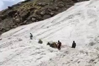 Glacier Broke in Munsiyari Milam Road