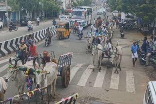 12 மாட்டு வண்டியில் சீர்.. மருமகளை திக்கு முக்காட வைத்த தாய்மாமன்